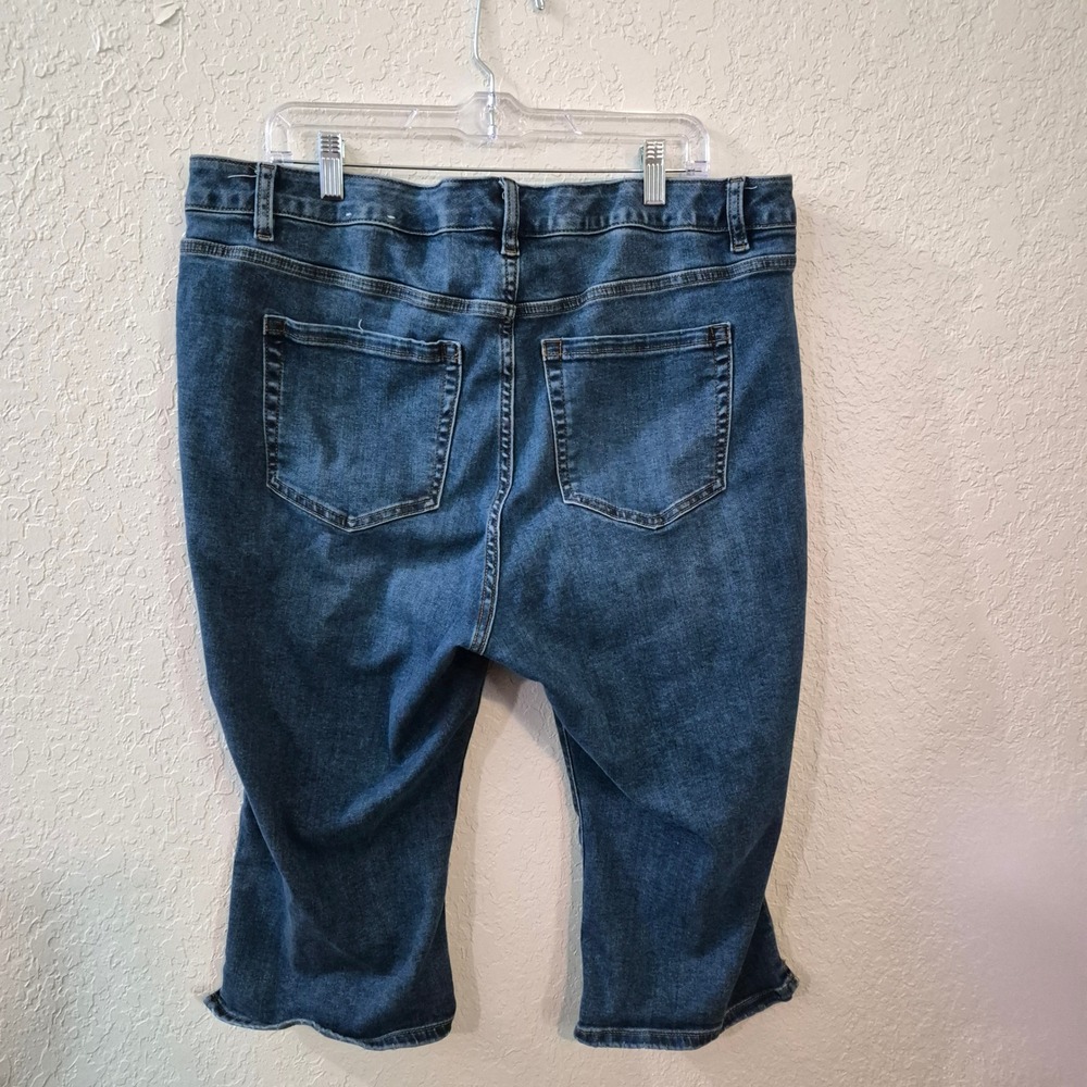 Lane Bryant Flex Magic Waistband Pedal Pusher Jeans 20 Blue Denim Cropped - Picture 5 of 8